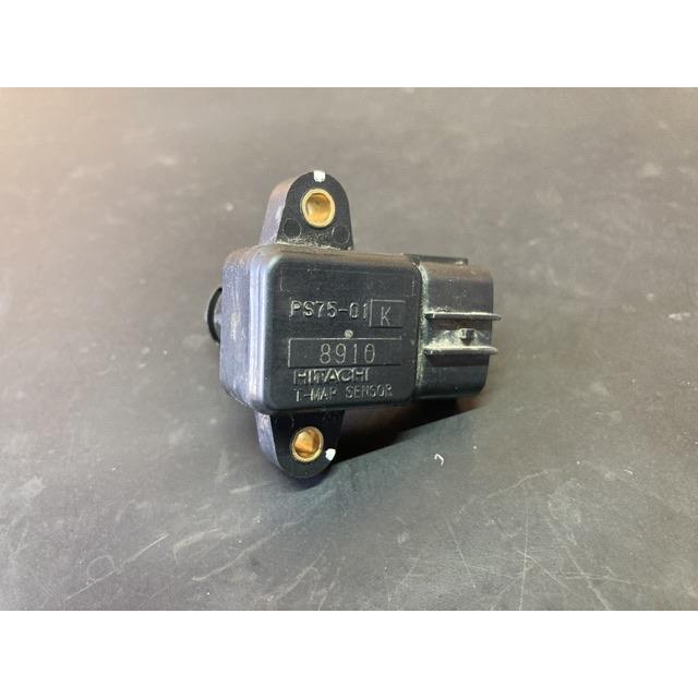MAP センサー サンバー ディアス TV2 スバル 22627KA301 HITACHI PS75