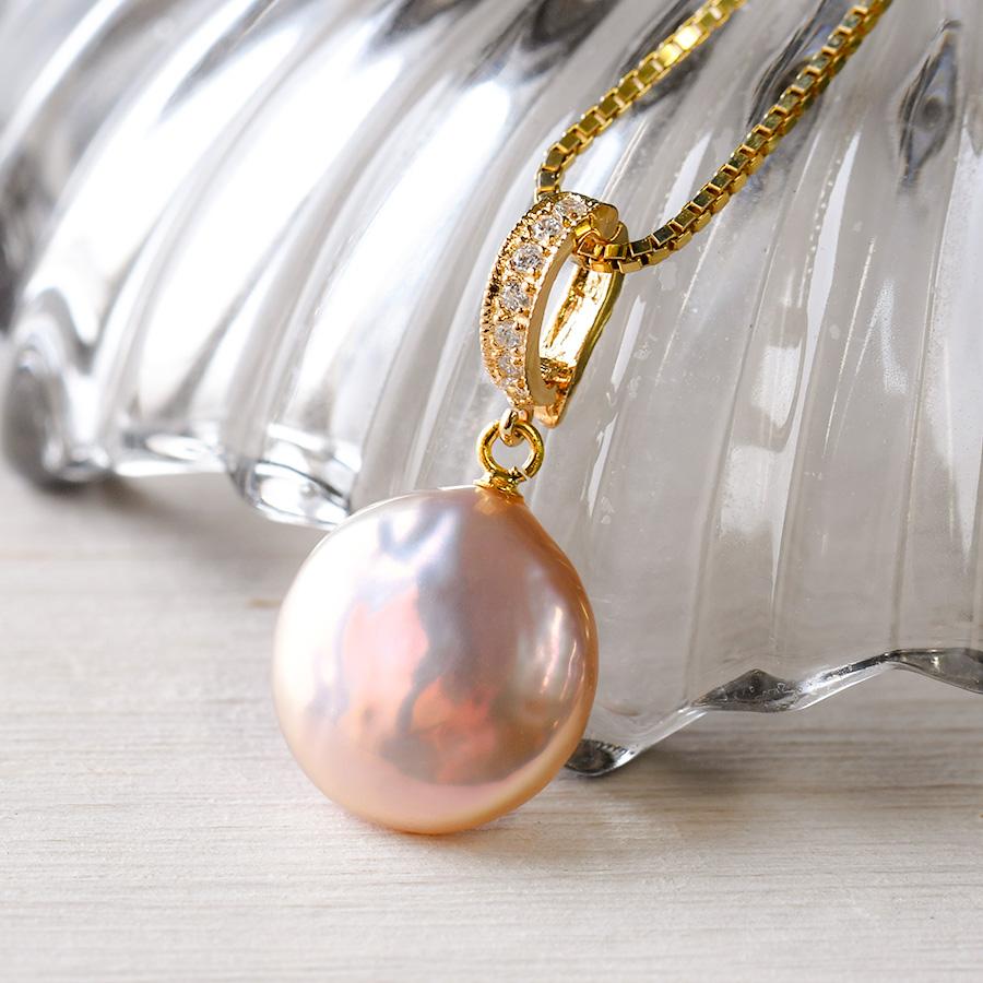 13mm 淡水真珠 ペンダントトップ コインパール 虹色がてらてら浮かぶ