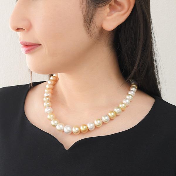 13.5mm ナチュラルマルチカラー 白蝶真珠 ネックレス 鑑別書付 てり