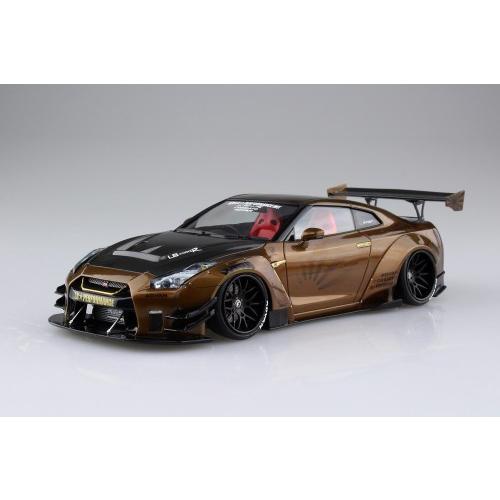 青島文化教材社 1/24リバティウォーク 12 LB ワークス R35 GT-R type 2