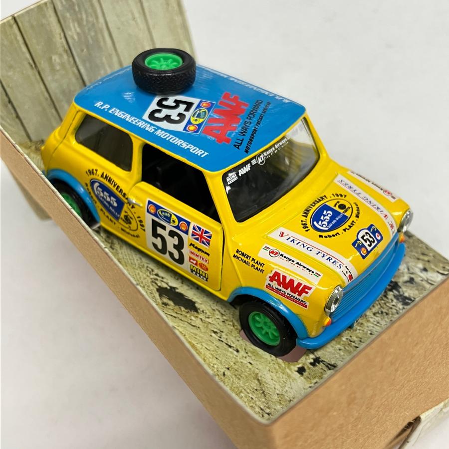 Corgi Mini 30 周年限定版 ミニカー シリアルNO12485