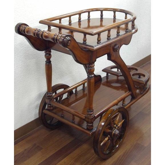 特価！アンティーク調 ブラウンウッド 馬車をモチーフにしたキッチン