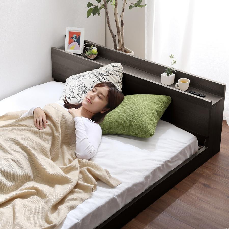 ニトリ（NITORI） ベッド シングル 宮・コンセント付き北欧調フロア