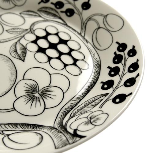 Paratiisi 並行輸入品 アラビア パラティッシ ブラック プレート 26cm