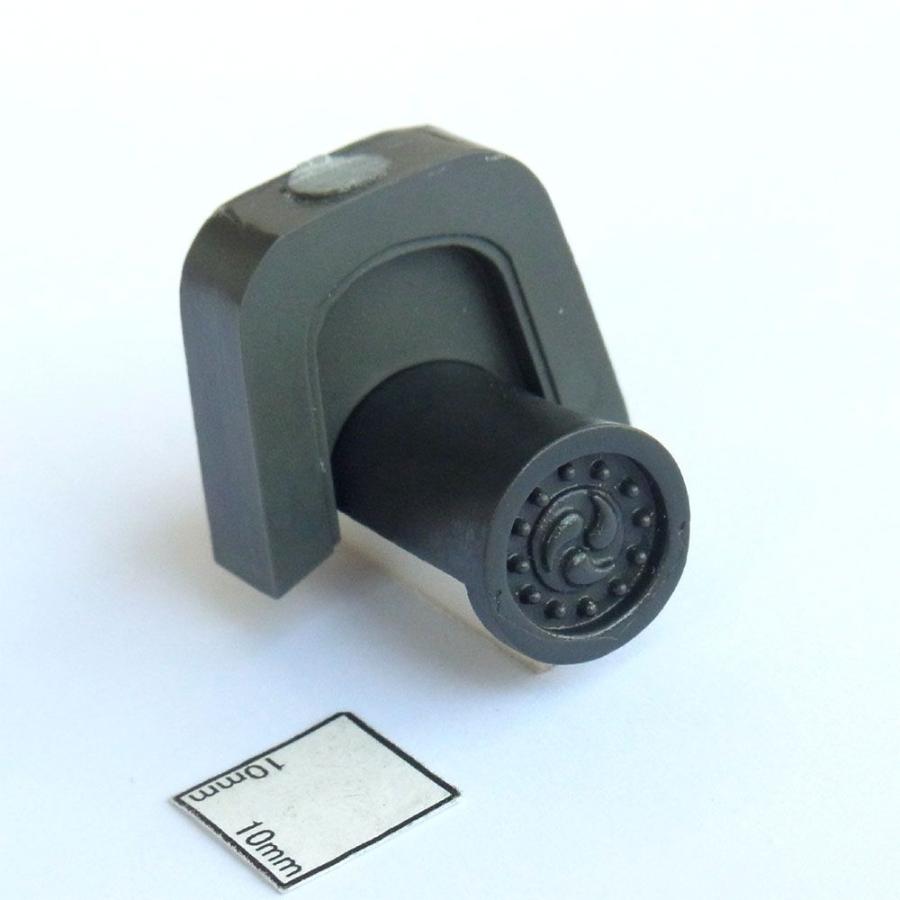 日本瓦 鬼瓦（海津形）+巴瓦 各2個入り ：フジヤ 未塗装キット 1/12