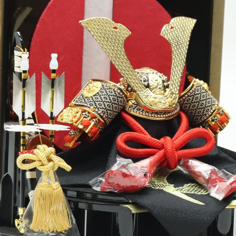 五月人形 兜飾り平飾 一久作 8号 赤染め麻和紙LED付 2024-yb166 幅45cm