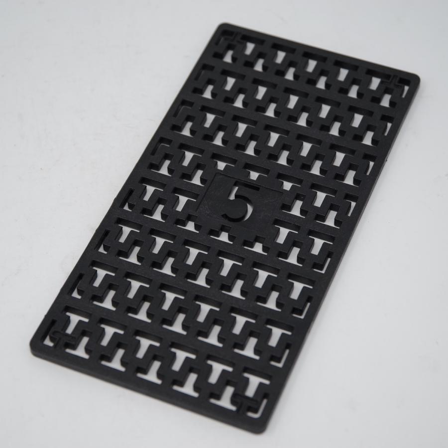 ライズプレート 200x100x5 不陸調整 土木 コンクリート レベルサポート