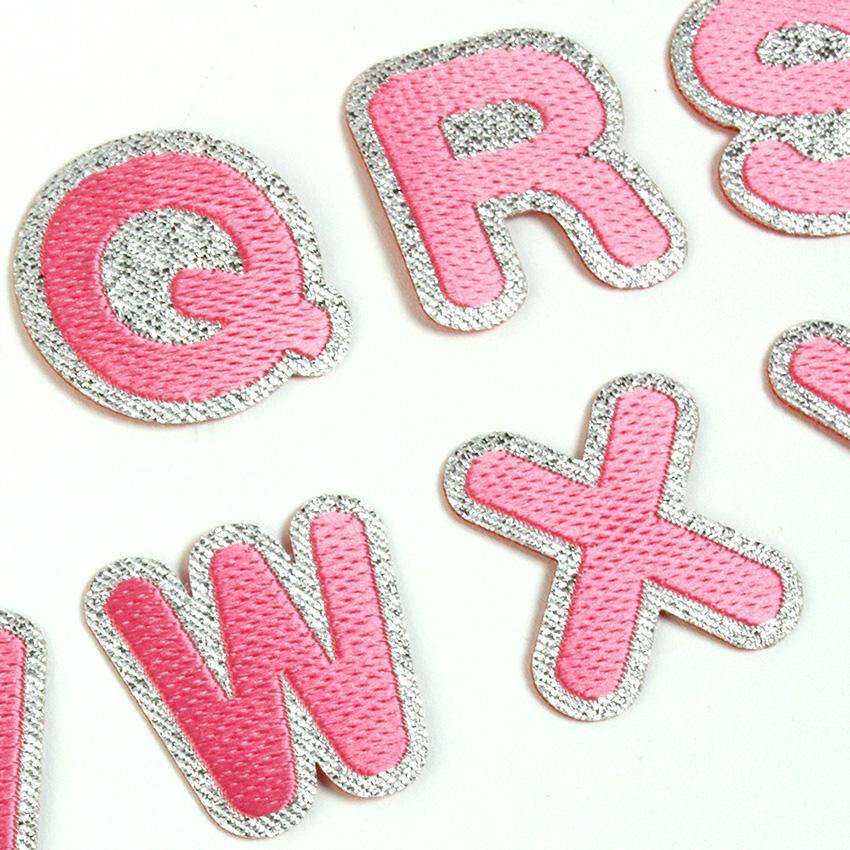 クラフトハートトーカイ 【ピンク】 お名前ワッペン【A〜M】 アイロン