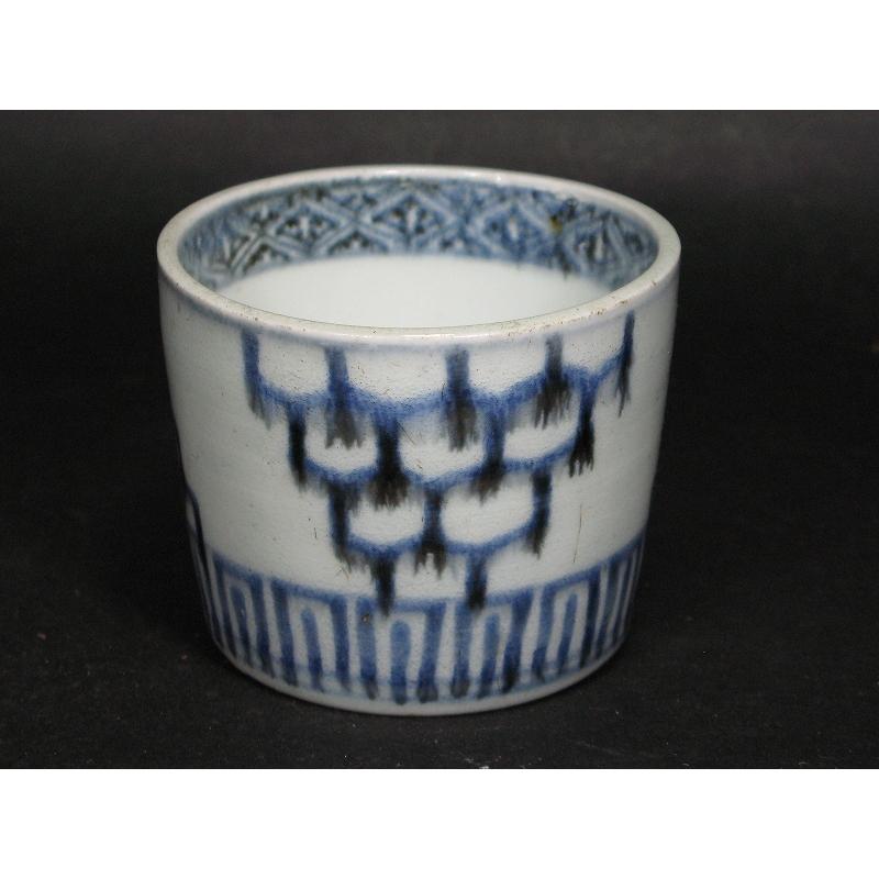 古伊万里 染付 亀甲文 見込み五弁花 蛇の目高台 蕎麦猪口 (22) : SK