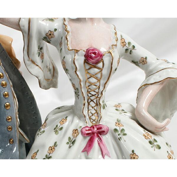 Richard Ginori（リチャードジノリ） 人形 (ダンスをする男女) 廃番品