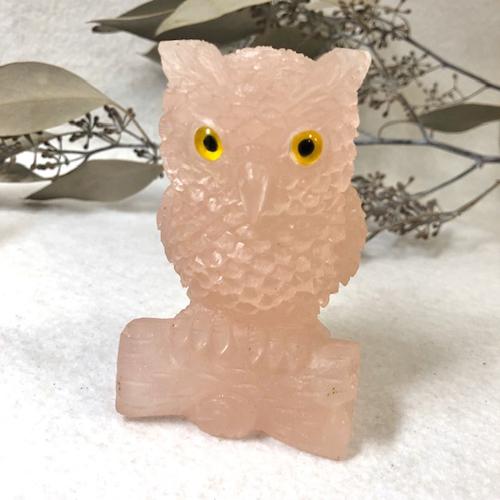 ふくろう ローズクォーツ 彫刻 置物 フクロウ 福朗 不苦労 天然石