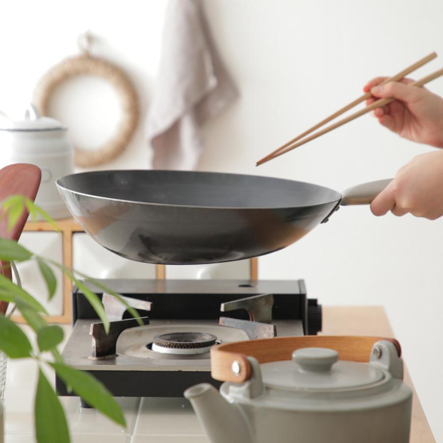 山田工業所 ハナコHANAKO 打出炒め鍋 チタンハンドル 27cm 鉄