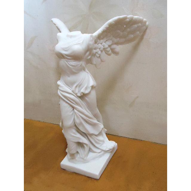 サモトラケのニケ像彫像 古代ローマ ギリシャの勝利の女神 ニーケー