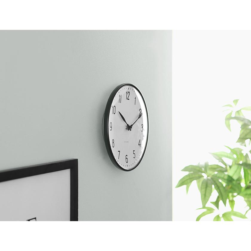 ARNE JACOBSEN（アルネ ヤコブセン） ［ ARNE JACOBSEN wall clock