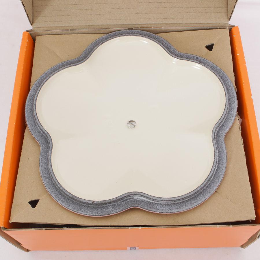 Le Creuset（ル・クルーゼ） 【未使用】ル・クルーゼ ココットフルール