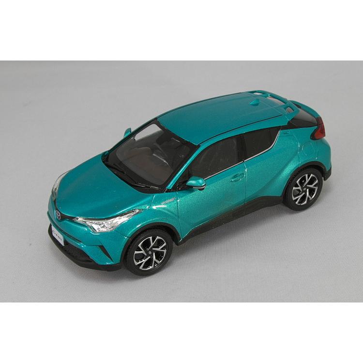 トヨタ特注 1/30 新型 トヨタ C-HR ラディアントグリーンメタリック