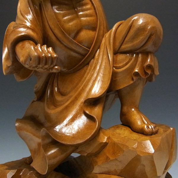 木彫り 達磨大師 高さ61cm 摺り漆仕上げ 置物 楠製 だるま : 仏像と