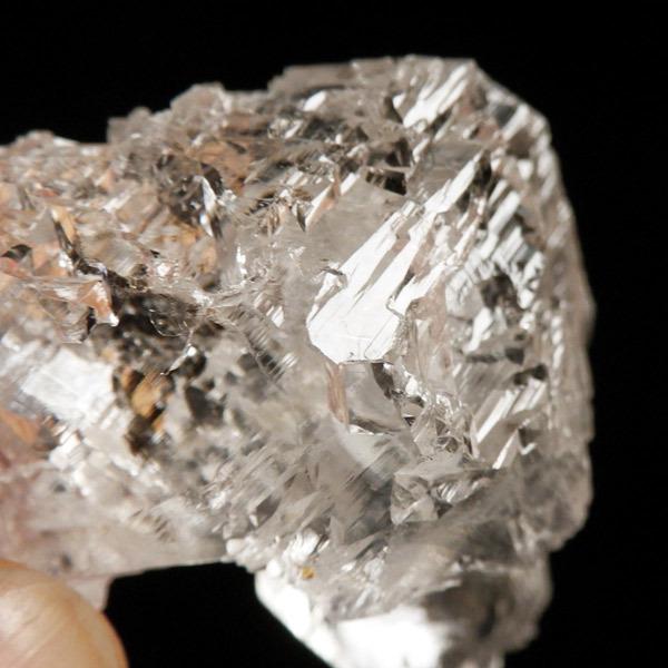 アイスクォーツ 原石 パキスタン・スカルドゥ産 ヒマラヤ蝕像水晶