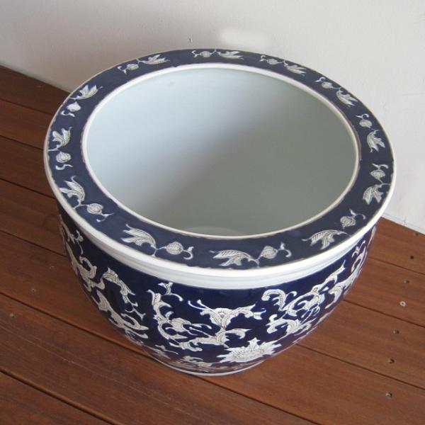 青花丸大魚缶 白花藍底（大）14号鉢 水鉢 火鉢 睡蓮鉢 メダカ鉢