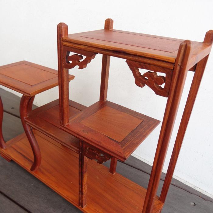 飾り棚 和風 和室 床の間 格子 花瓶 花梨 シノワズリ 珍品棚 盆栽棚