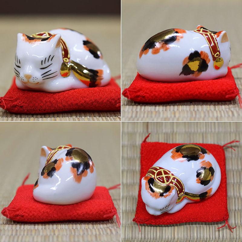 九谷焼 招き猫 置物 風水 ちび眠り猫 金三毛ちゃん : 和座倶楽部