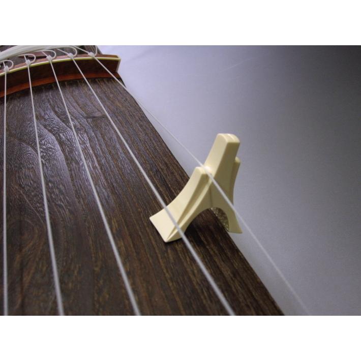 13絃用/箏柱 琴柱 三段小柱・13絃用 (越後フ柱) : 和楽器市場 Yahoo!店