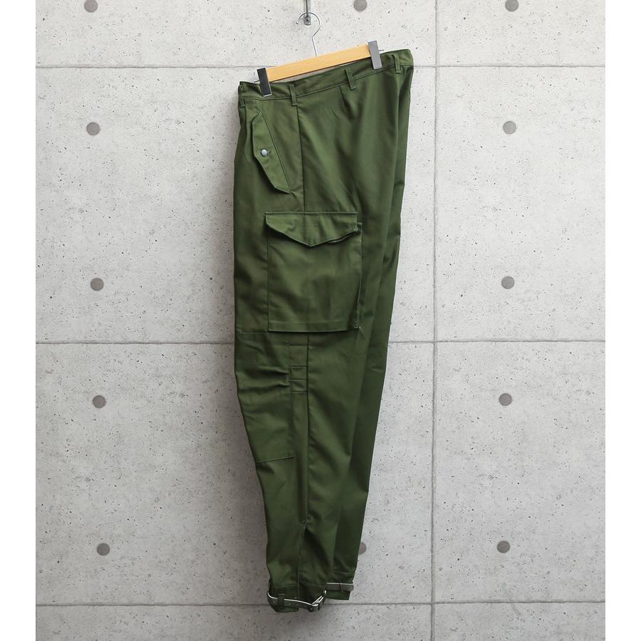 MILITARY（ミリタリー） 実物 新品 スウェーデン軍 M-59 カーゴパンツ