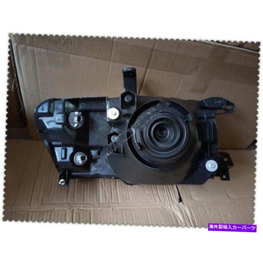 USヘッドライト 三菱パジェロv73 v75 2001-2003のための1セット