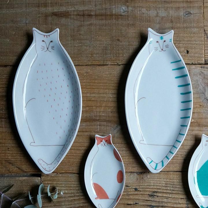 九谷焼 ハレクタニ ネコ皿 3種類から選べる 中皿 かわいい おしゃれ