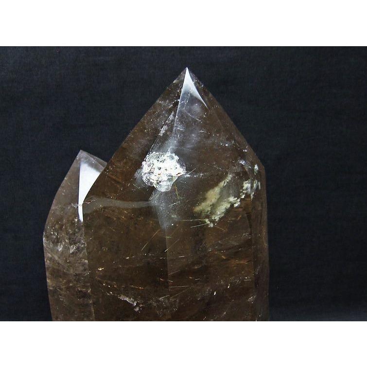 スモーキークォーツ 六角柱 煙水晶 虹入り 3.7Kg 台座付属 送料無料