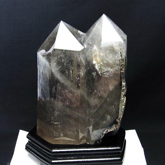 6.1Kg 水晶 六角柱 ダブルポイント 台座付属 送料無料 一点物 162-240