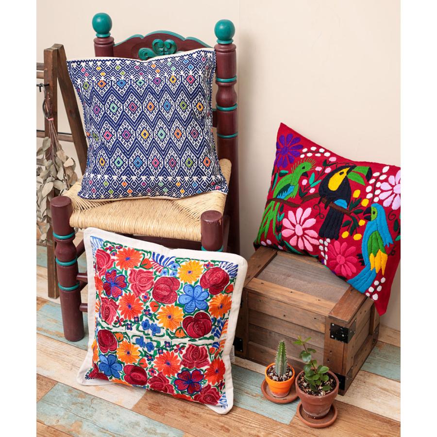 チチカカ（TITICACA） クッションカバー インテリア 生活雑貨 刺しゅう