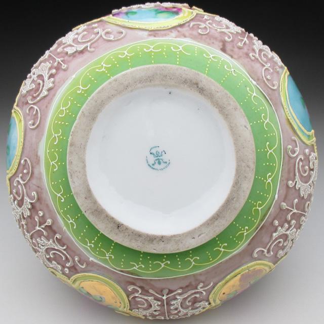 ノリタケ オールドノリタケ 金彩盛り上げ薔薇絵 花瓶 : アンティーク