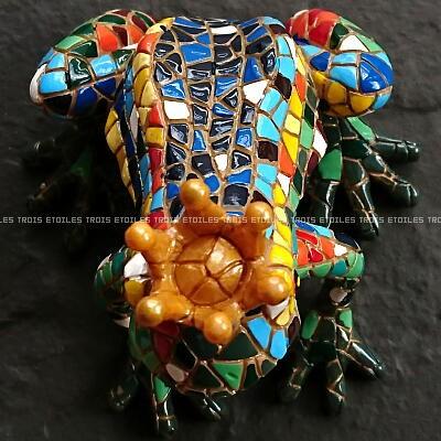 カエル モザイク オブジェ サグラダ・ファミリア ガウディ バルセロナ