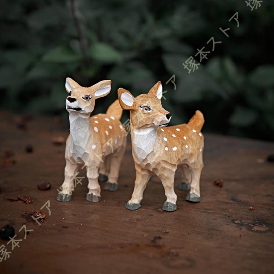 木彫り 動物 マスコット 鹿のインテリア 置物 ハンドメイド 木製