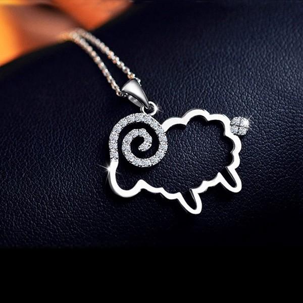 ネックレス やぎ座 ヒツジ 山羊 羊 子羊 未年 干支 スワロフスキー