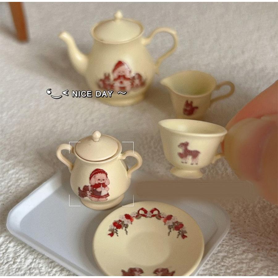 1セット5点入れ）ミニチュア合金製ティーセット5点セット（プレス