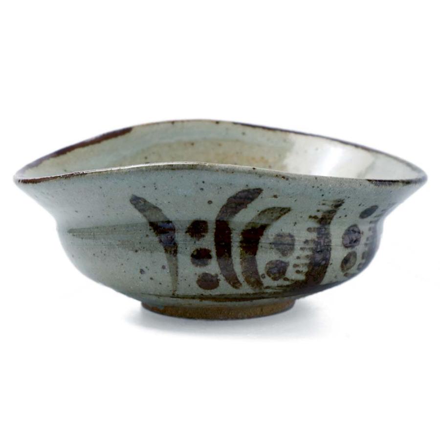 唐津焼：絵唐津沓型鉢・小・中村恵子《中鉢・17.0cm》 : 和食器の愉し