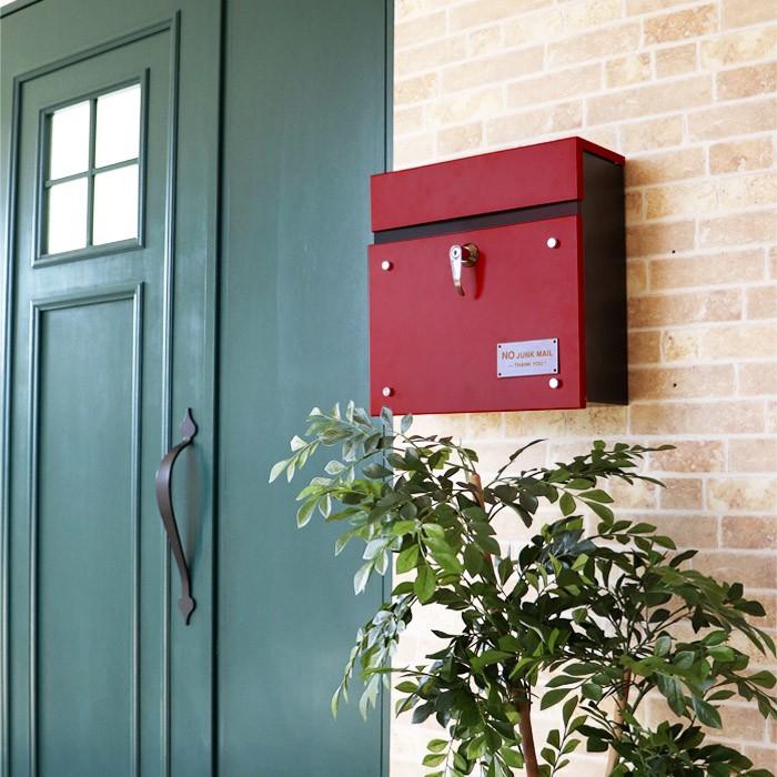 壁掛けポスト マグネット付き yama73832 色はブラックでお届けします