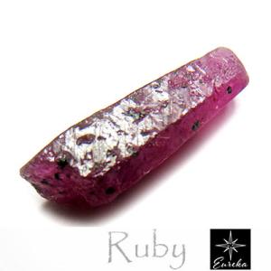 ルビー 結晶 原石 ギニア産 パワーストーン ルース 天然石 7月 誕生石