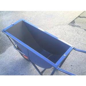 土木工事・農作業に運搬用一輪車（カート車）・幅狭タイプ・深型（猫