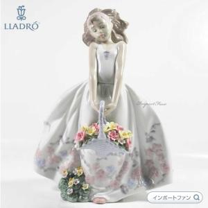 LLADRO（リヤドロ） 可愛いお花屋さん 荷車 少女 置物 01006251 LLADRO