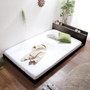 ニトリ（NITORI） ベッド ダブル 宮・コンセント付き北欧調フロア