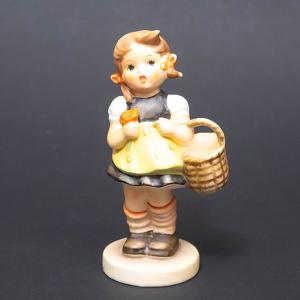 ゲーベル フンメル人形 『Merry Wanderer（陽気な放浪者