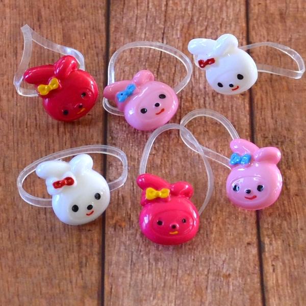 キッズ用 ペイントうさぎパーツの絡まないゴム 6個 ヘアアクセサリー