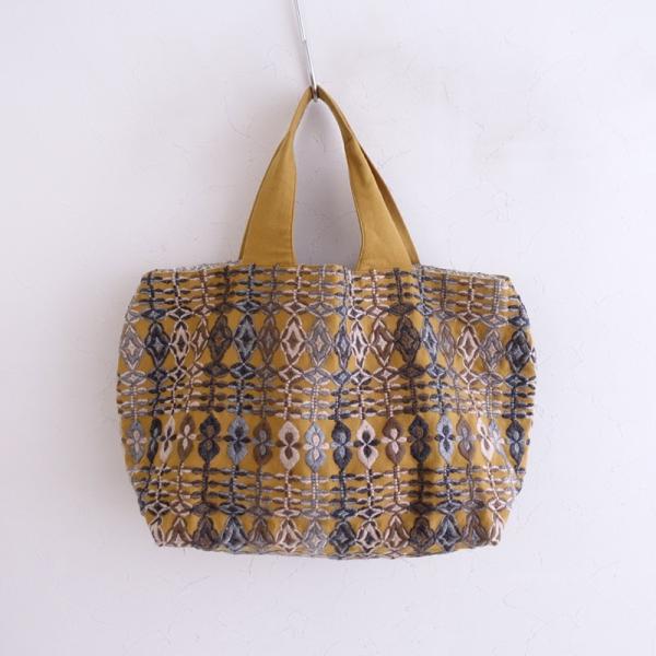 mina perhonen（ミナペルホネン） 【美品】ミナペルホネン *petal