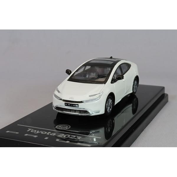 PARA64 1/64 トヨタ プリウス 2023 ウインドチルホワイト (左ハンドル