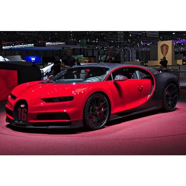 ミニカー 1/18 ブラゴ ブガッティ シロン・スポーツ＃16 赤/黒 特別