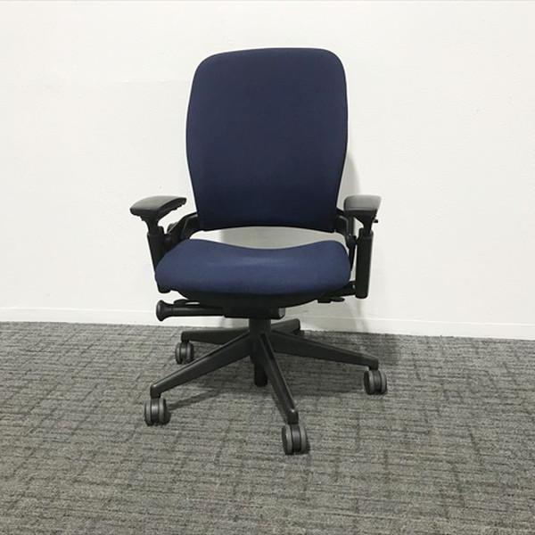 Steelcase（スチールケース） リープV2 オフィスチェア ハンガー付