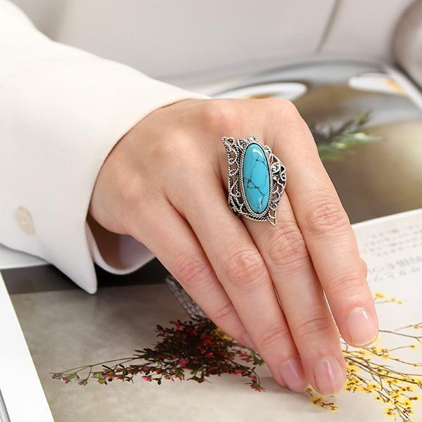 現品限り】 碌山 ターコイズ 女神の羽 リング 大粒トルコ石の力強い
